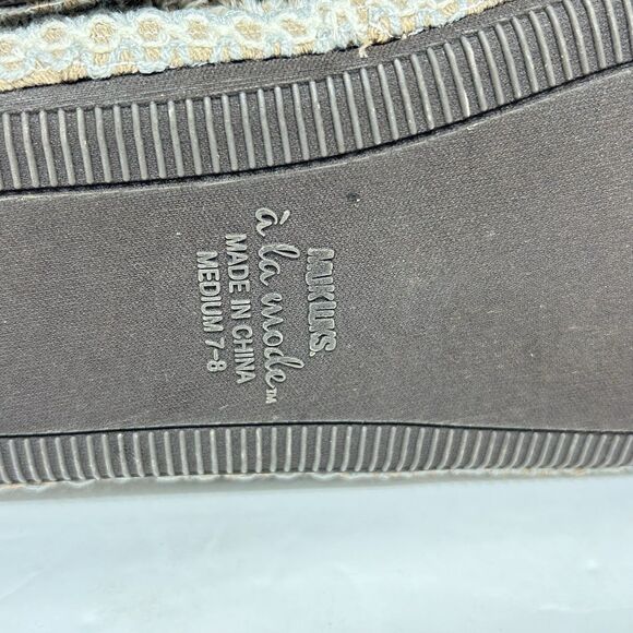 Muklucks A La Mode Slippers Shoes Beige Size Medium 7-8 Women's Knit Aztec - Picture 8 of 11